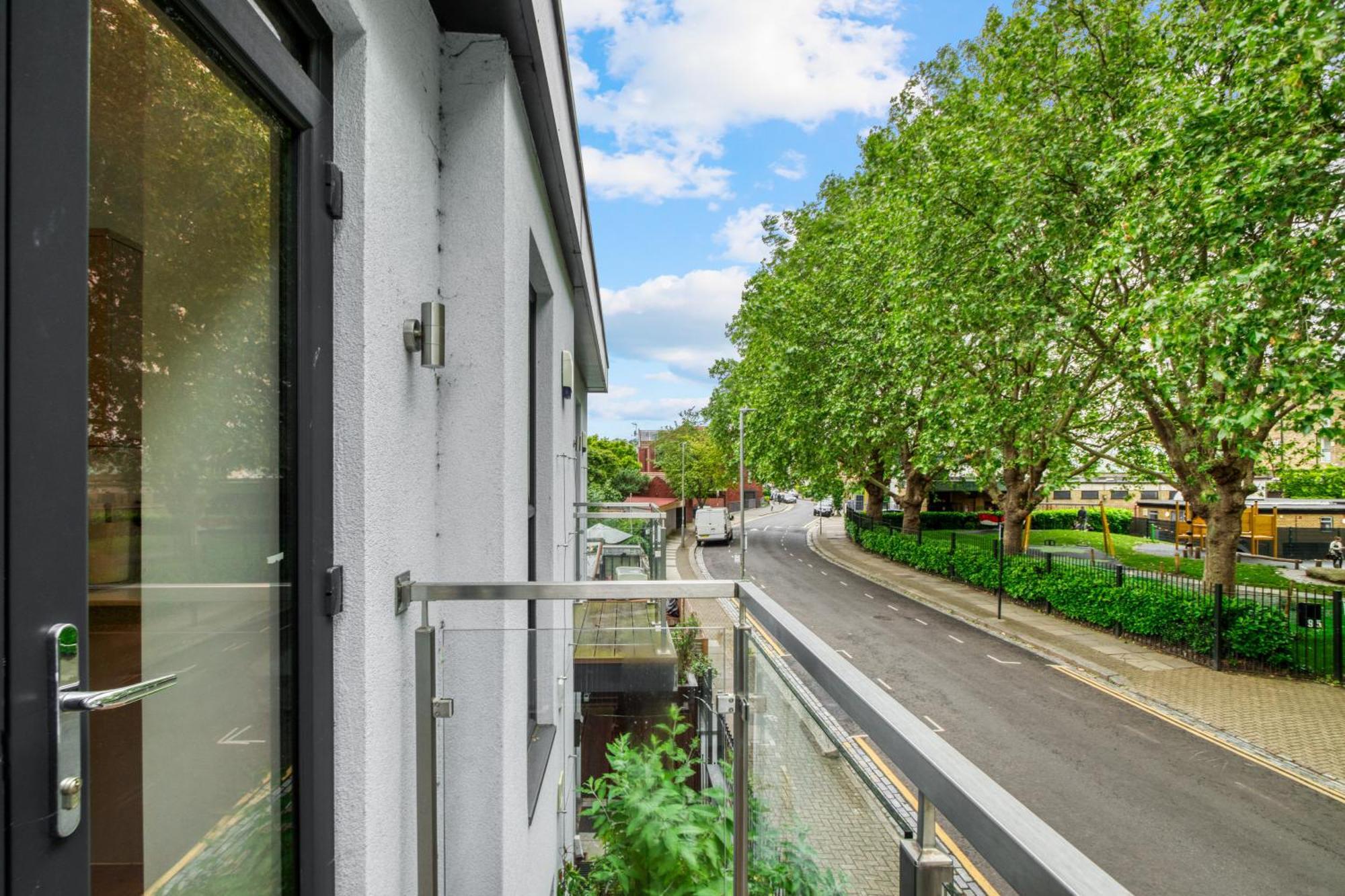 2 Bed 2 Bath Balcony View Wimbledon Tennis Villa ลอนดอน ภายนอก รูปภาพ